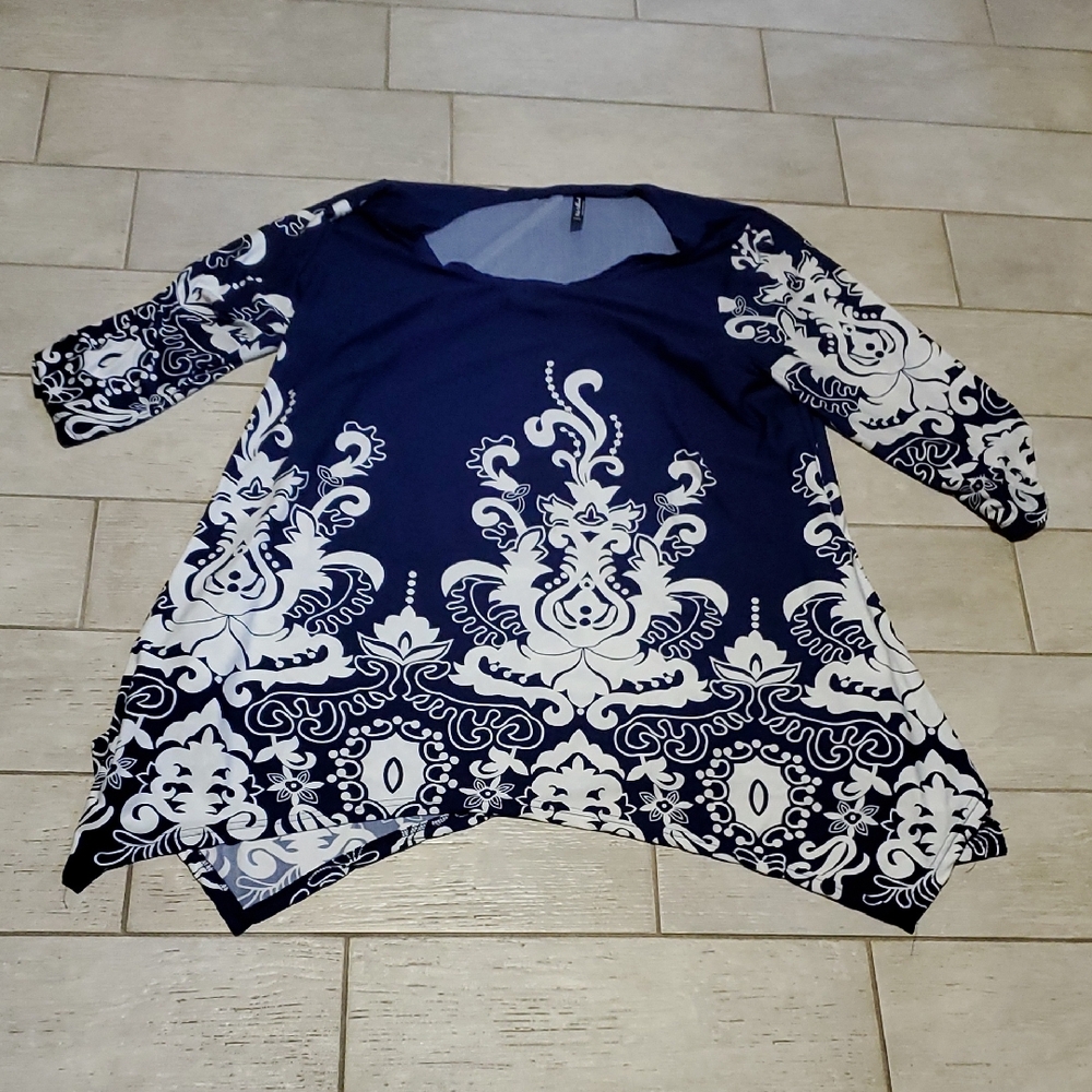 White Mark Tunic - Women's 3XL, Navy Background with White Floral Scroll Design - Picture 1 of 3